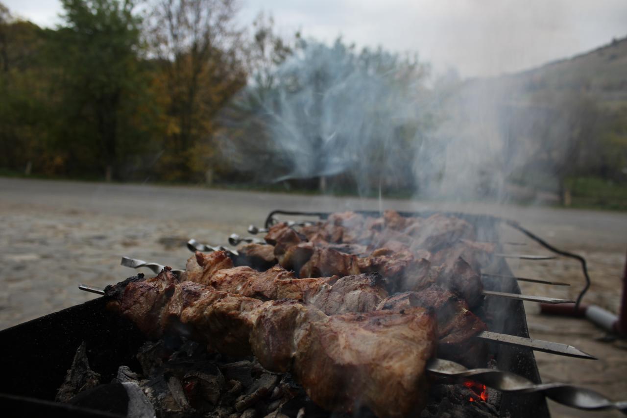 "Lian" Family Hotel & Restaurant Hajasd Kültér fotó